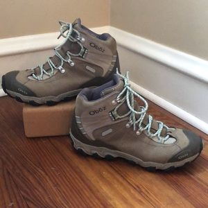 Oboz Bridger Women’s Hiking Boot, size 10M